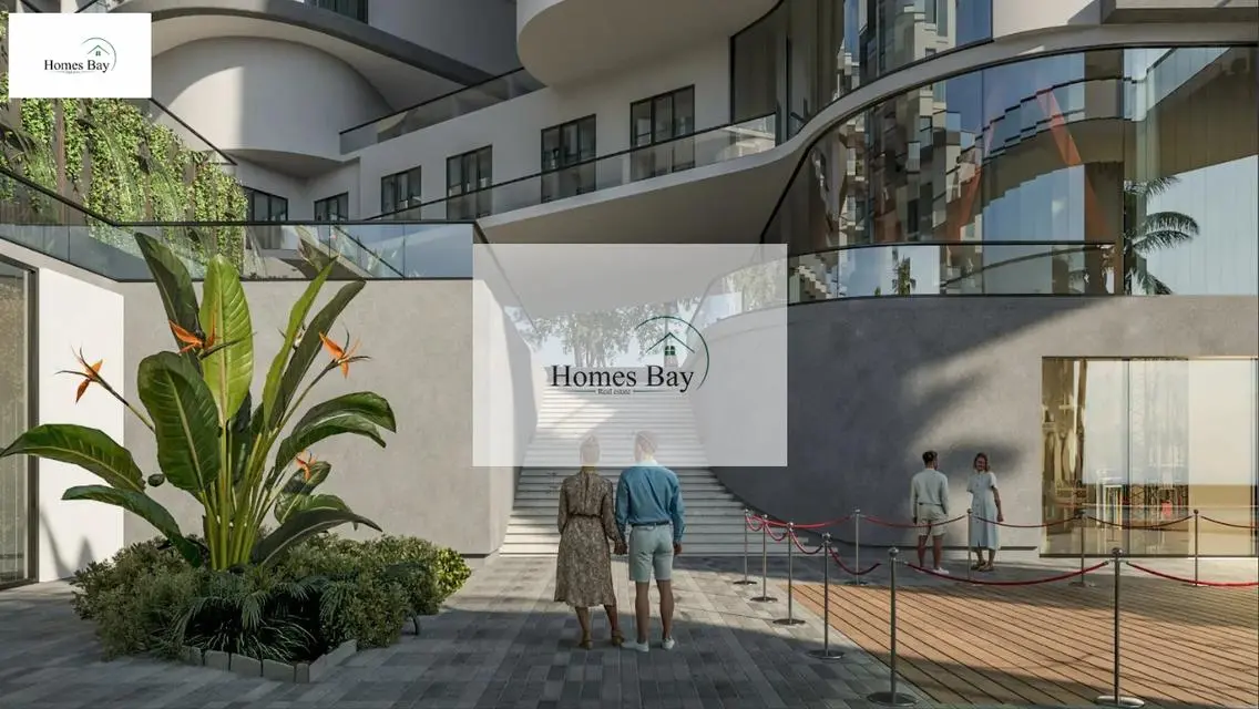 Elegant Atlantis Two-Bedroom Overlooking Sparkling