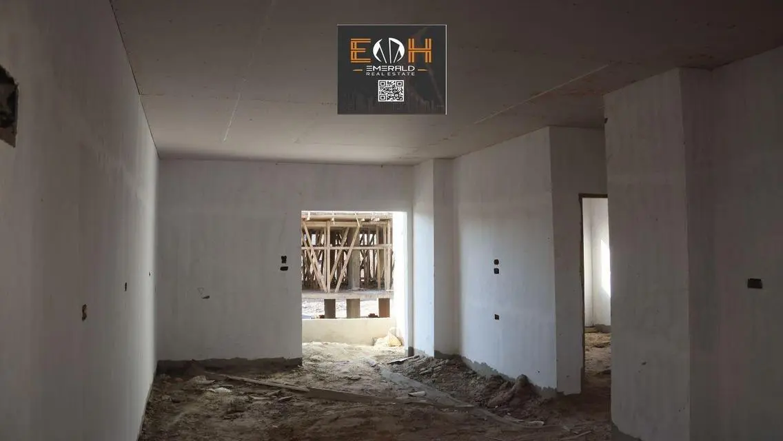 Luxury Apartment with Modern Design in Prime Location