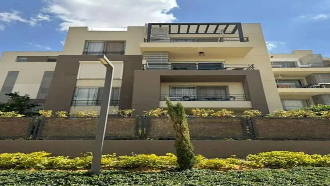 Apartment with garden fully finished in Plam Parks