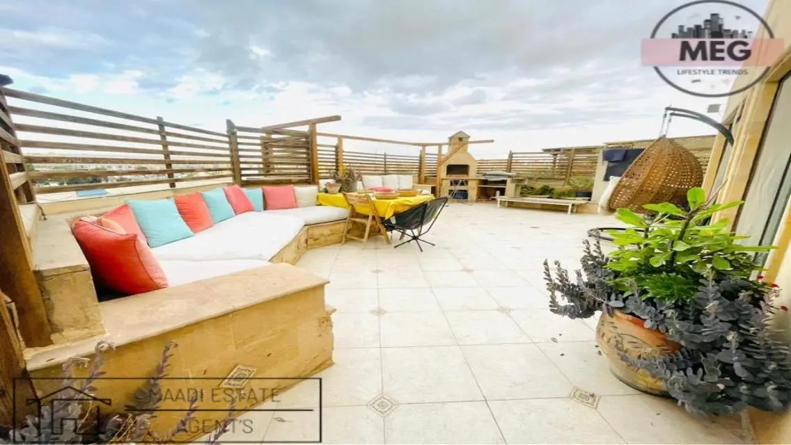 Modern Penthouse with Spacious Terrace In Degla