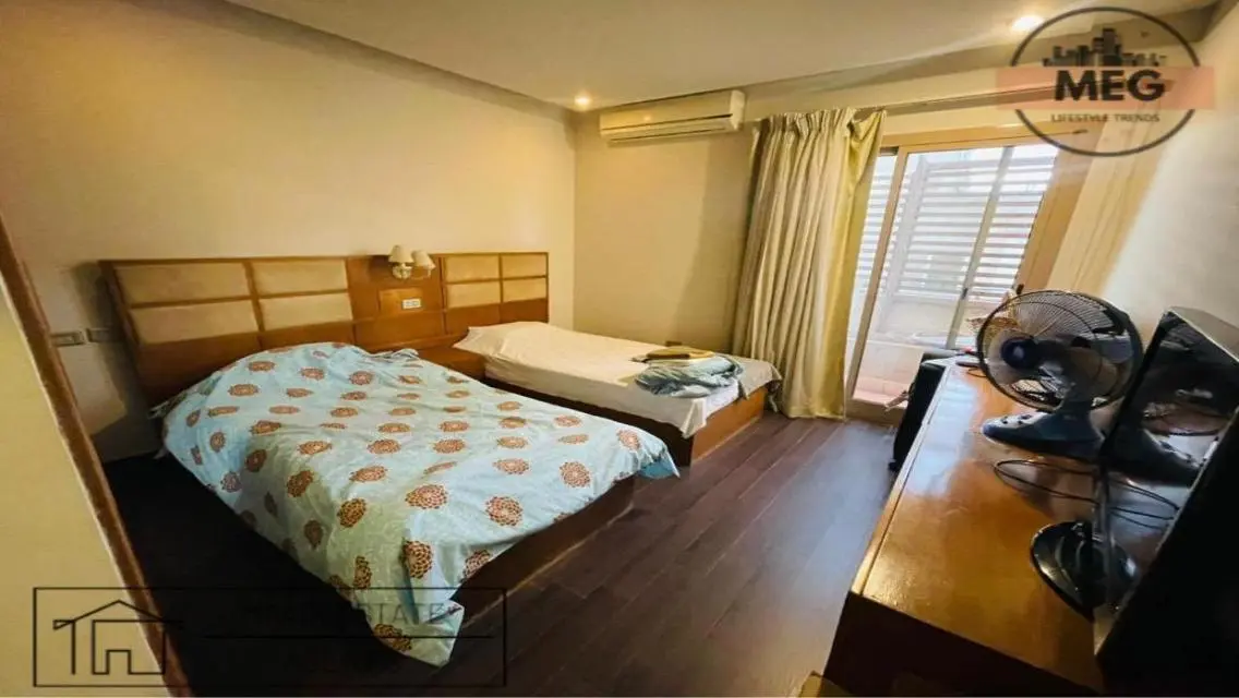 Modern Penthouse with Spacious Terrace In Degla