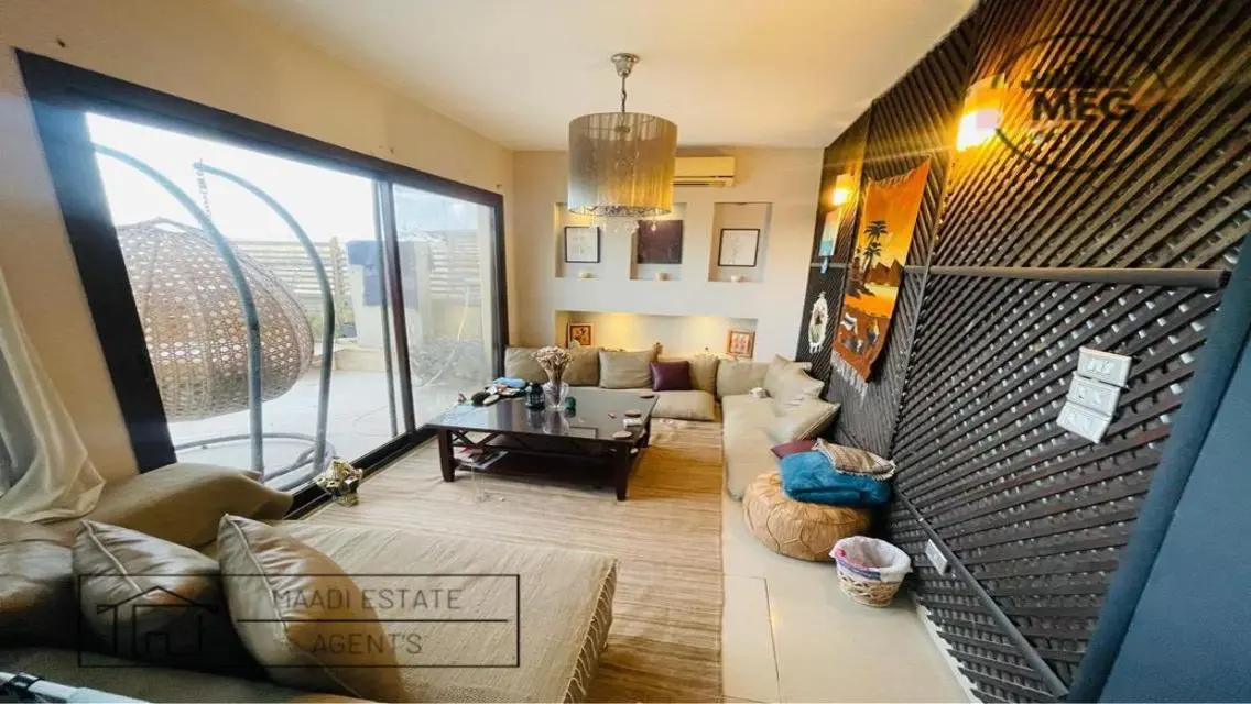 Modern Penthouse with Spacious Terrace In Degla