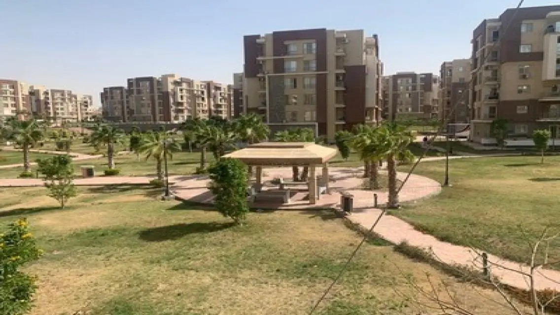 شقة للبيع دار مصر بحري طابق 2 ناصية تشطيب 