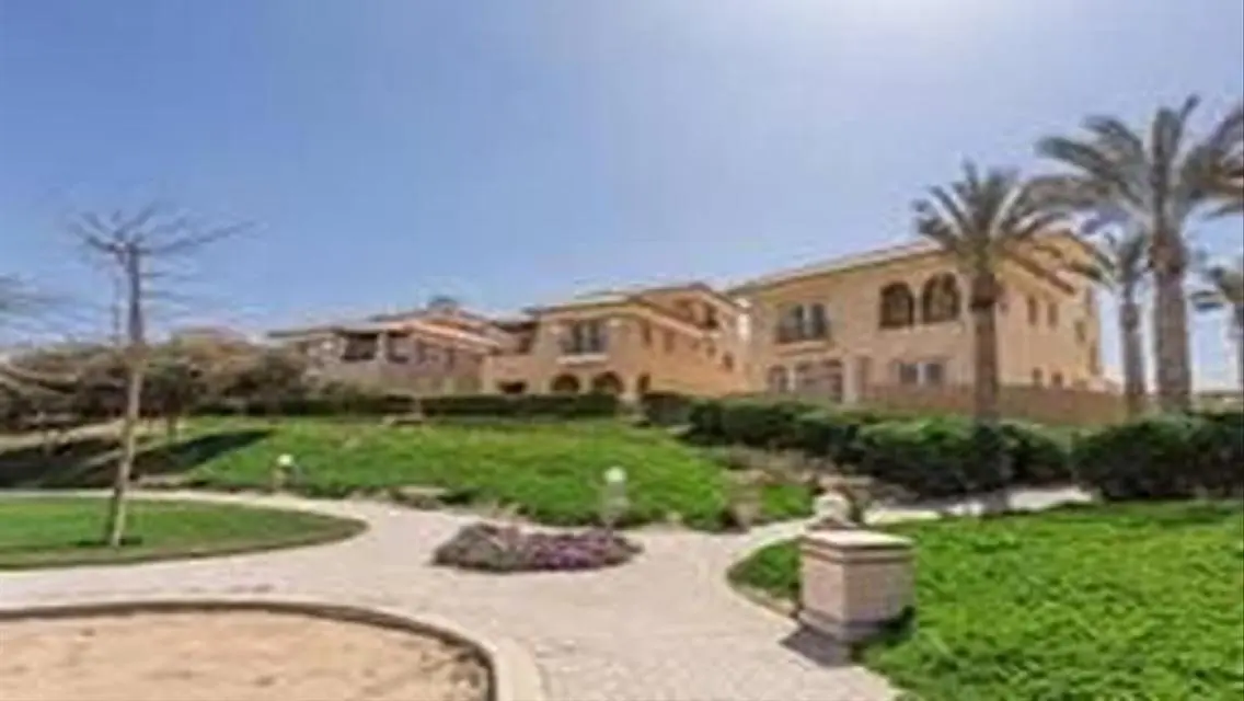 twin house for sale at hyde park &amp; prime location