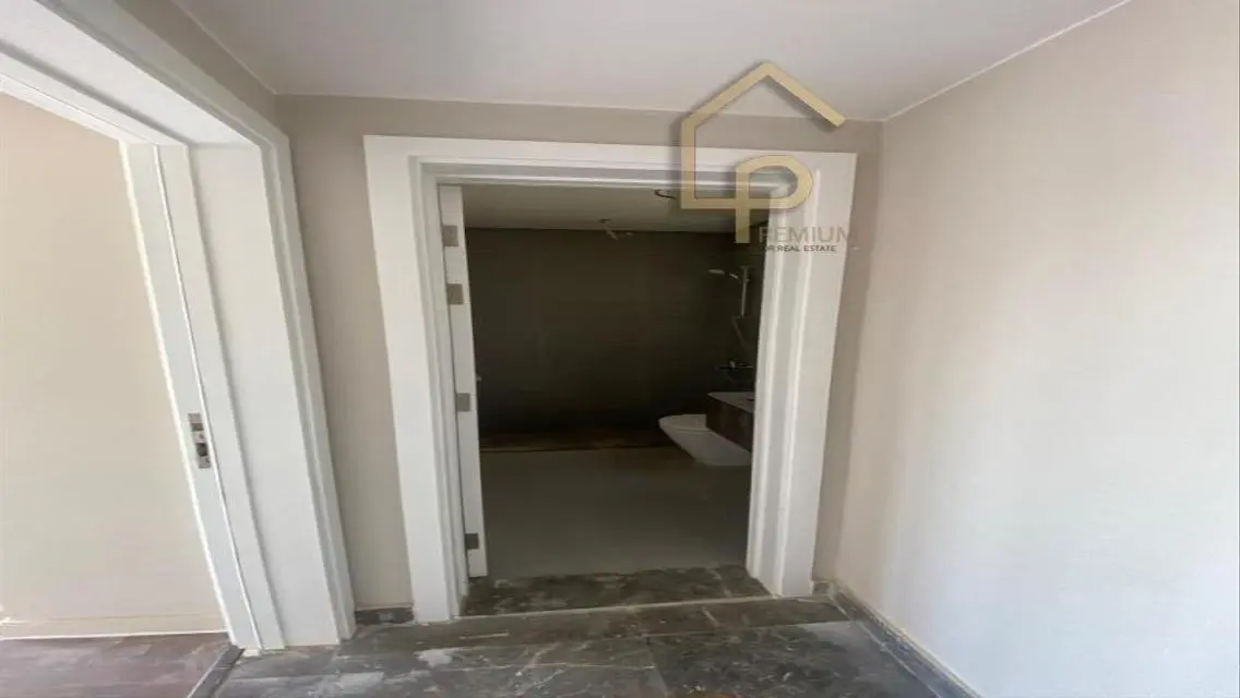 شقة أرضي بجاردن للإيجار في كمبوند اويست بأكتوبر