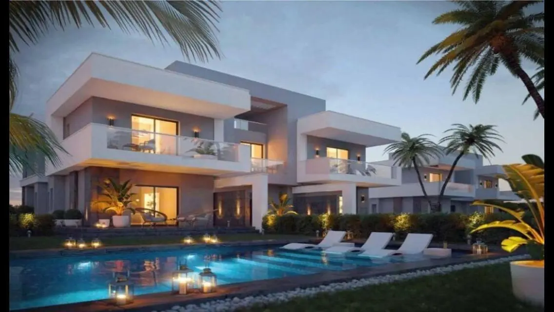 chalet with garden in Jaya Sabour view pool