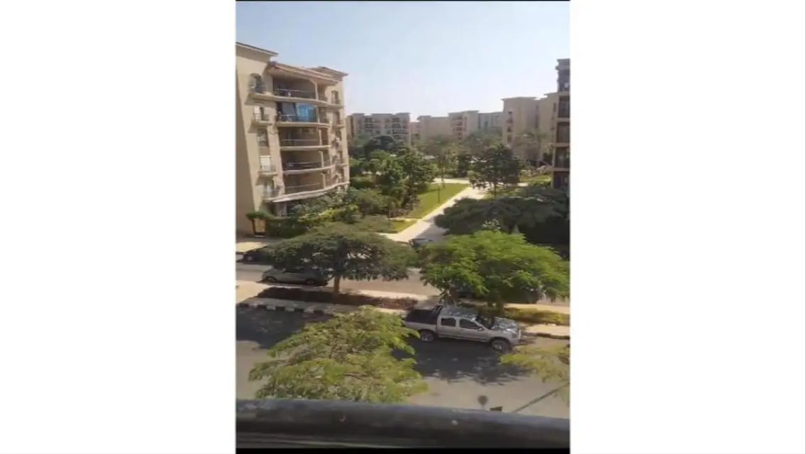 شقة للاجار مفروش  مساحة 99م في مدينة الرحاب