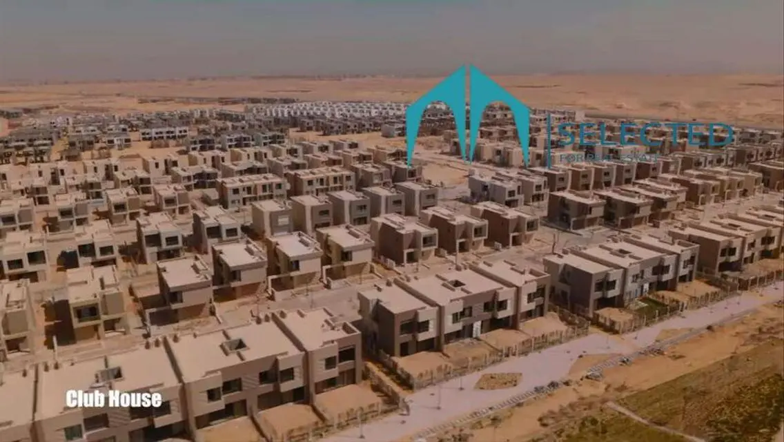 فيلا مستقلة m للبيع ف باديا بالم هيلز