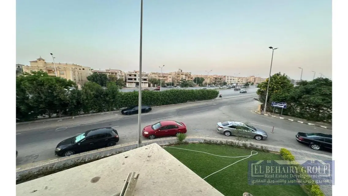 شقة للبيع او الايجار في الياسمين فيلات 2