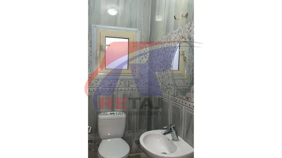 - شقه للايجار المفروش على محور مصطفى كامل