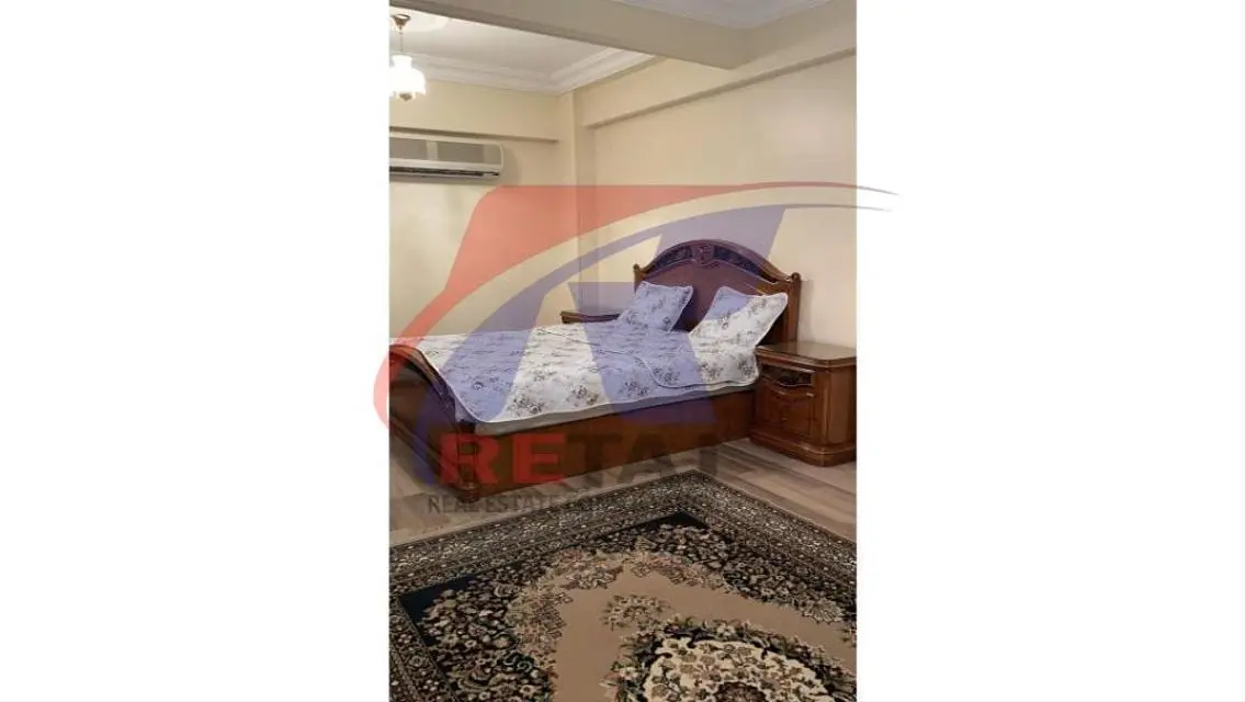 - شقه للايجار المفروش على محور مصطفى كامل