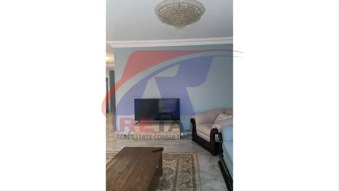 - شقه للايجار المفروش على محور مصطفى كامل