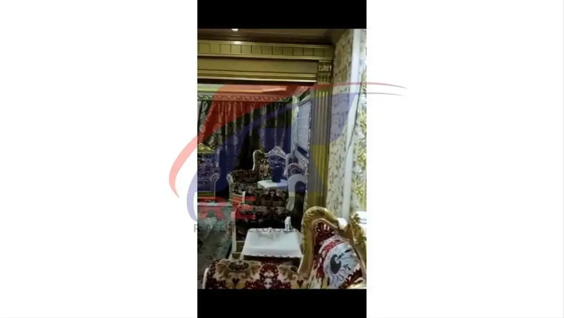 - شقه للايجار المفروش متفرع من شارع الحجاز