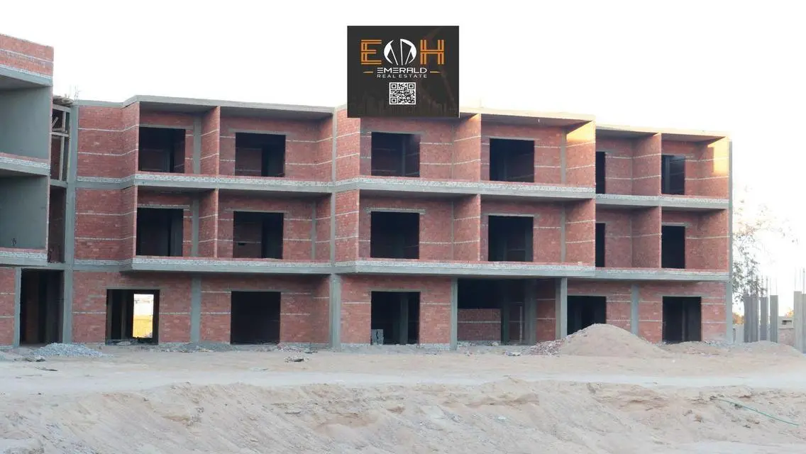 Stunning Villa for Sale with Ample Space