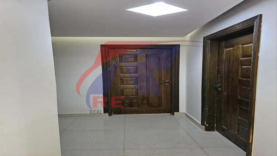 شقه لايجار بالمطبخ تطل على حديق بمدينه نصر بالواحه