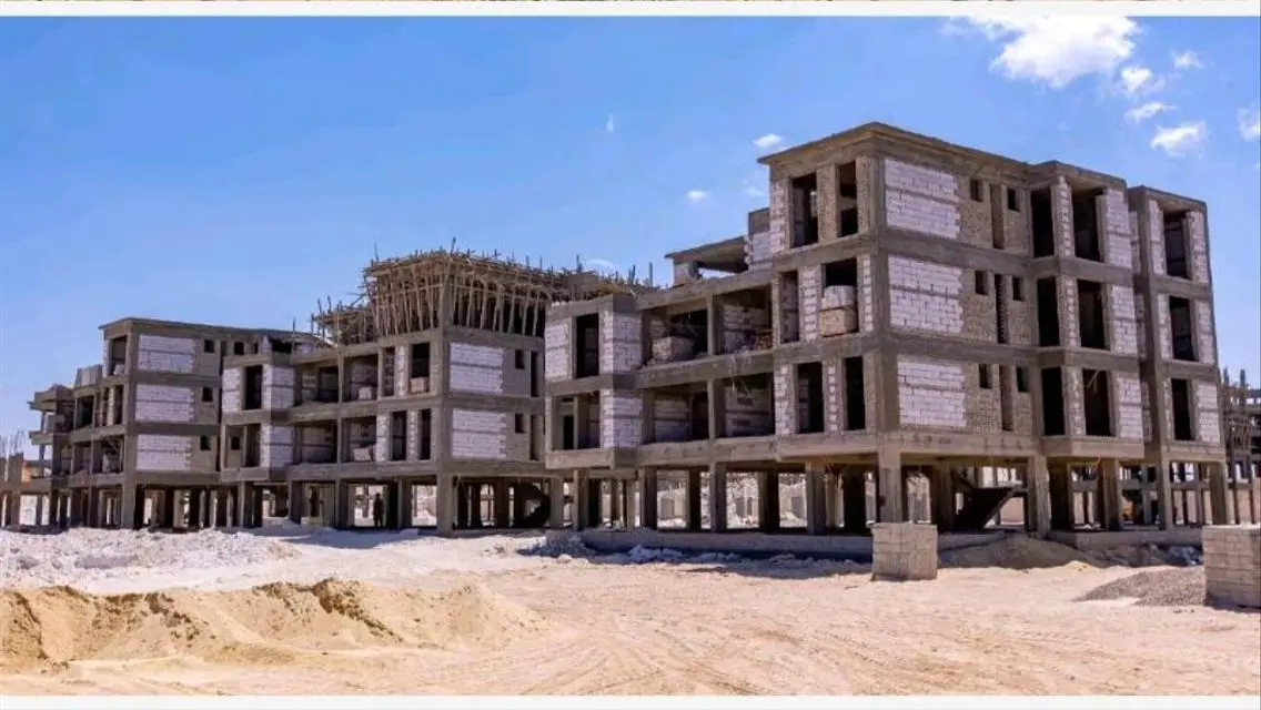 احجز شاليهك متشطب فى رأس الحكمه استلام سنه بمقدم5%