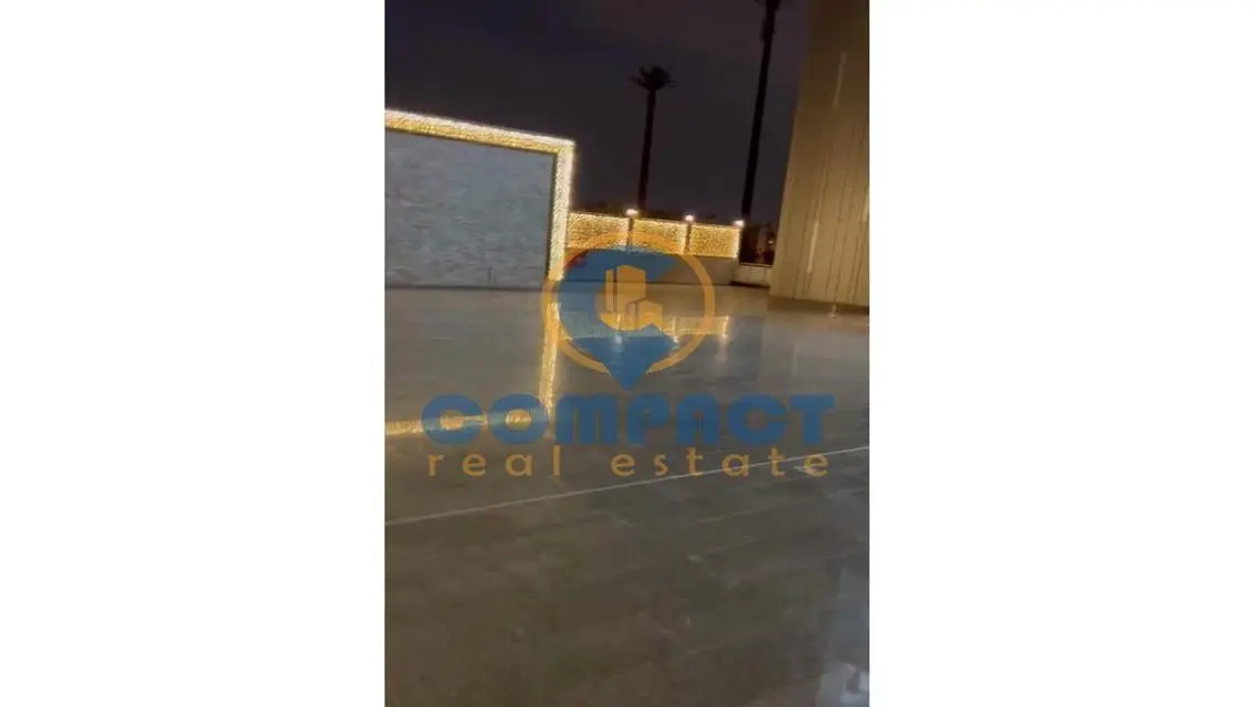 محل للإيجار لوكيشن ممتاز تشطيب سوبر لوكس بسعر مميز