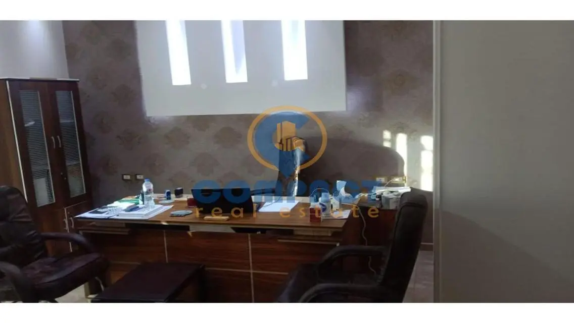 Prime location office for rent in The Walk Mall