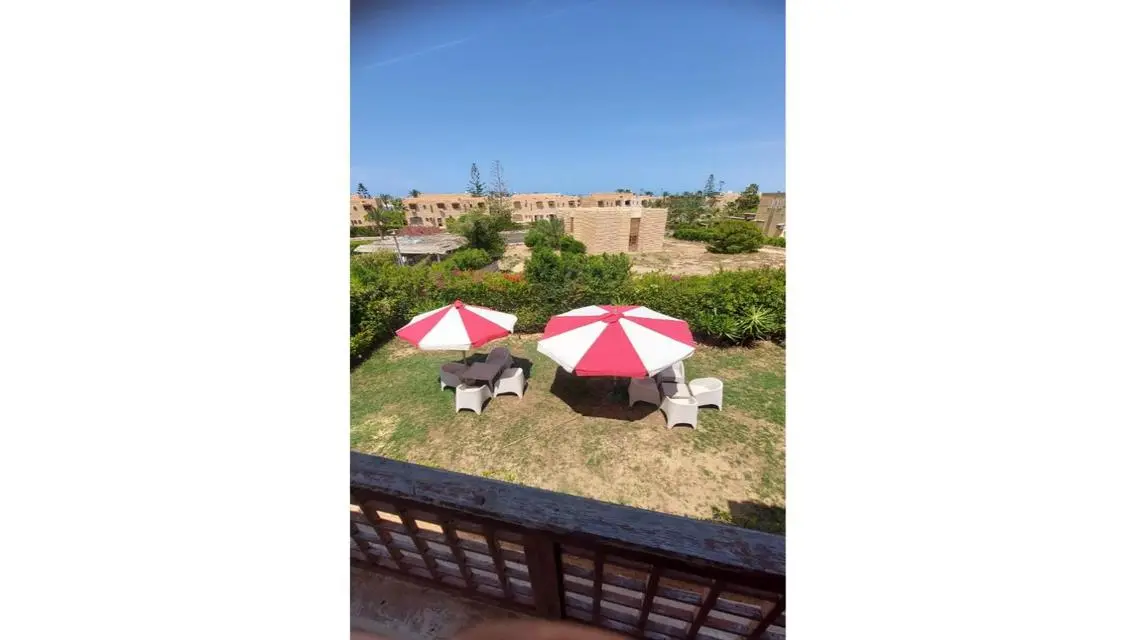 للبيع فيلا بمارينا 5 ثالث صف بحيره رمليه          