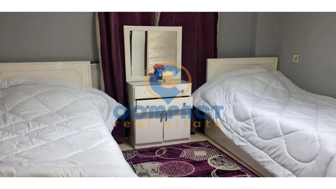 دور أول لوكيشن ممتاز وتشطيب سوبر لوكس وفرش مودرن