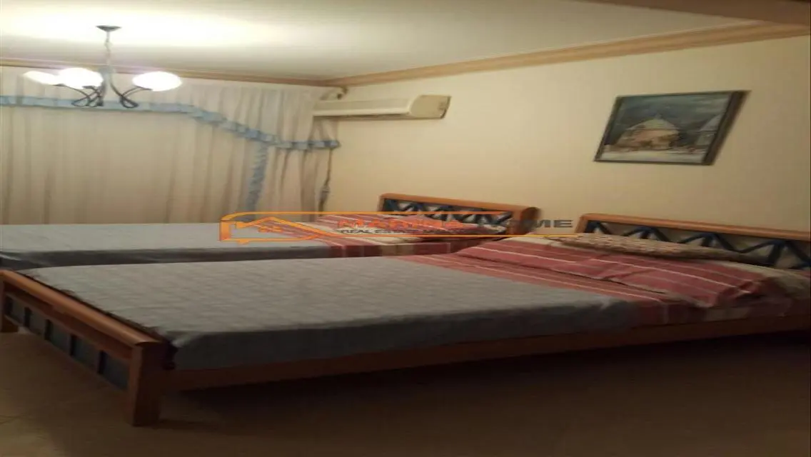للبيع فيلا مارينا 6 اول صف بحيرة صخرية