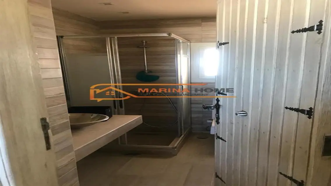Villa for sale in marina 5 - first row sand lake