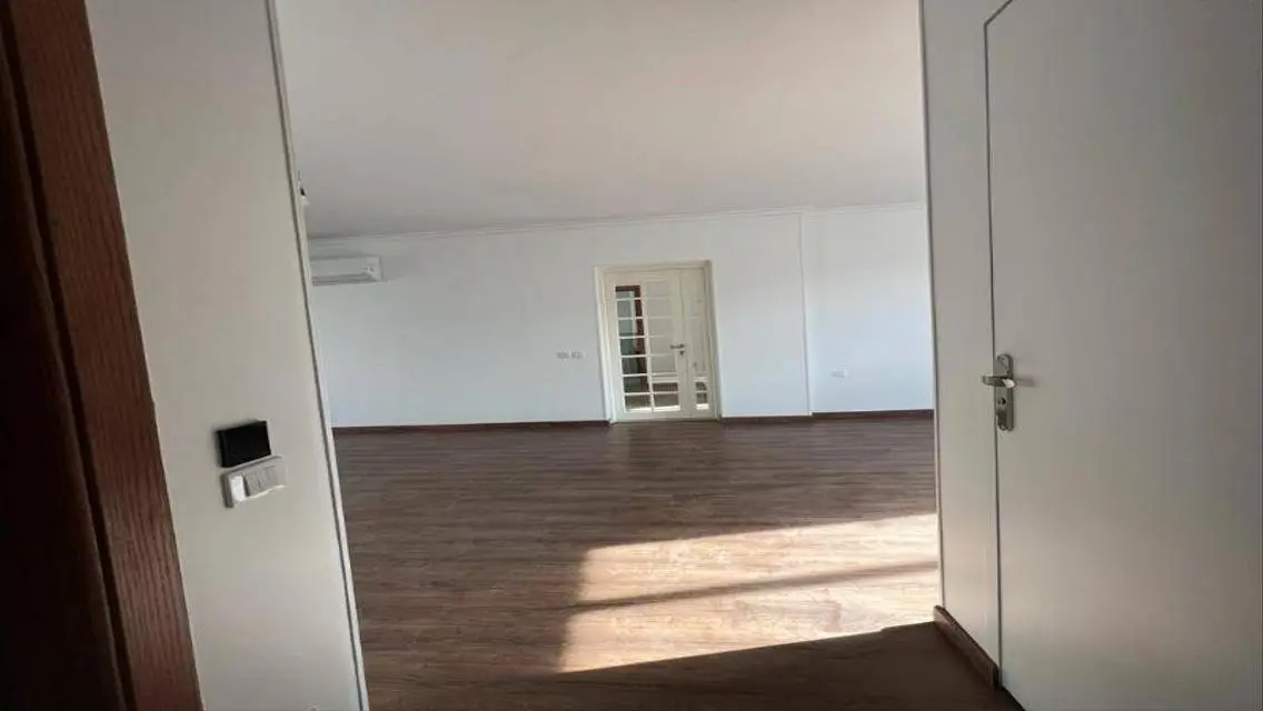 Apartment Semi-furnished in Badya Compound