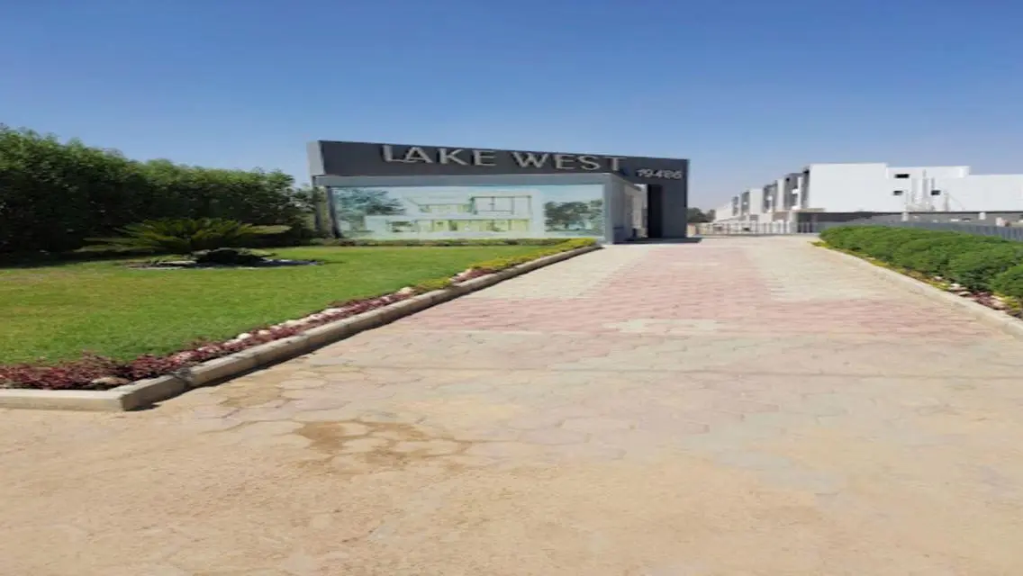 Villa in  Zayed on Dahshur Link Road-9Yrs Inst.