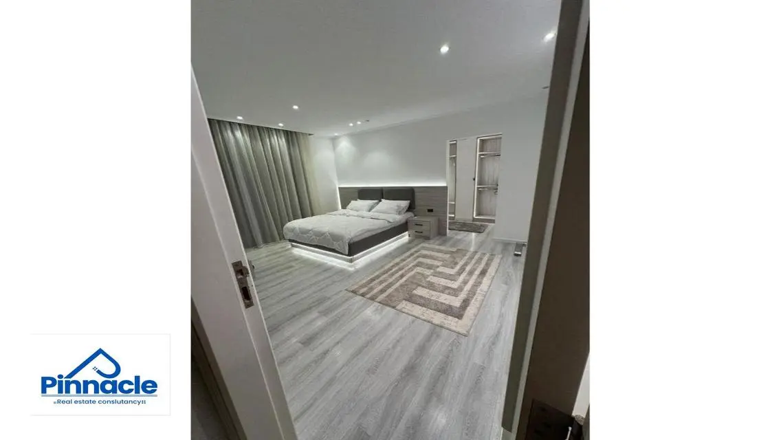 Distinctive fully furnished apartment for rent