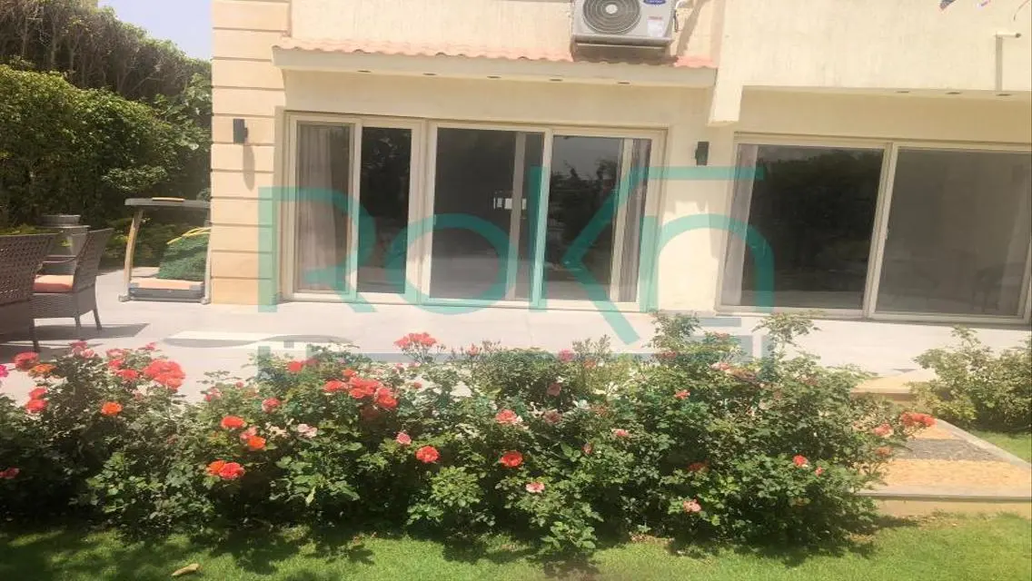 Fully finished villa on main golf rabwa for sale