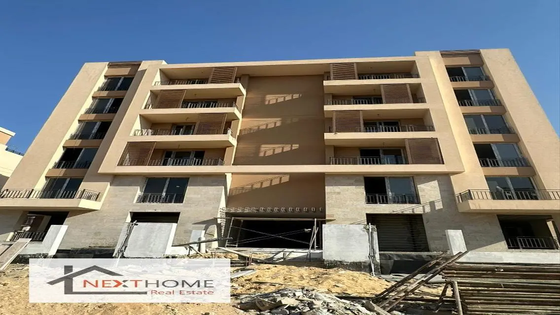 Apartment 157m Taj City Compound immediate delive