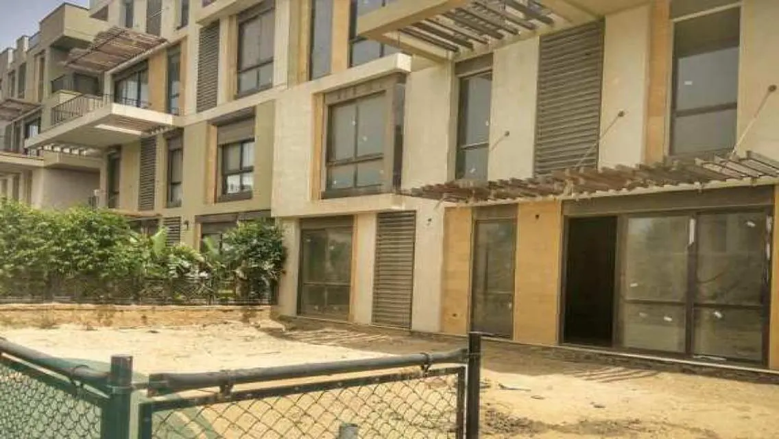 For Sale Duplex with Garden In Eastown Sodic 