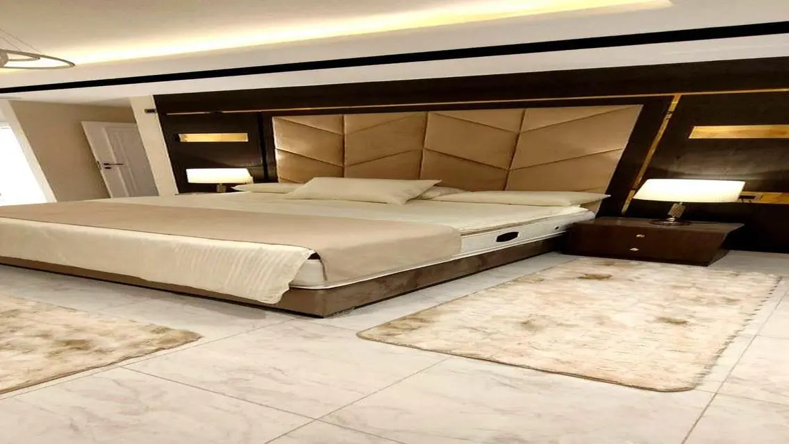 Luxury Apartment at 211-49 with Premium Amenities