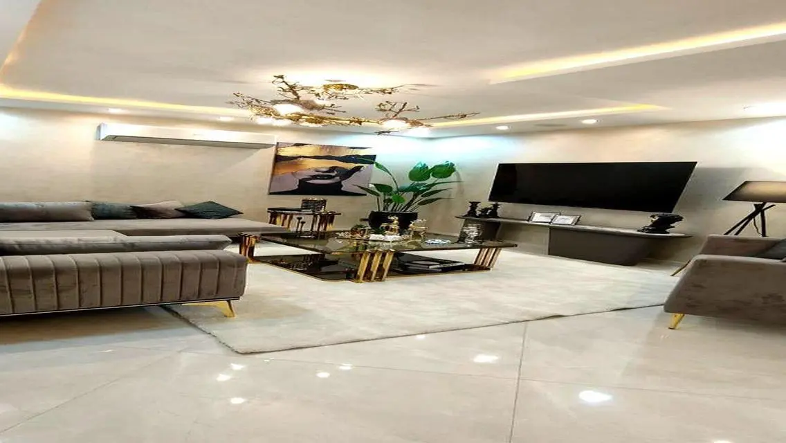Luxury Apartment at 211-49 with Premium Amenities