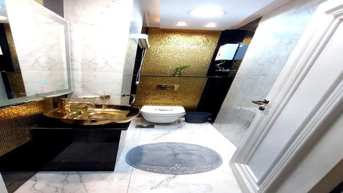 Luxury Apartment at 211-49 with Premium Amenities