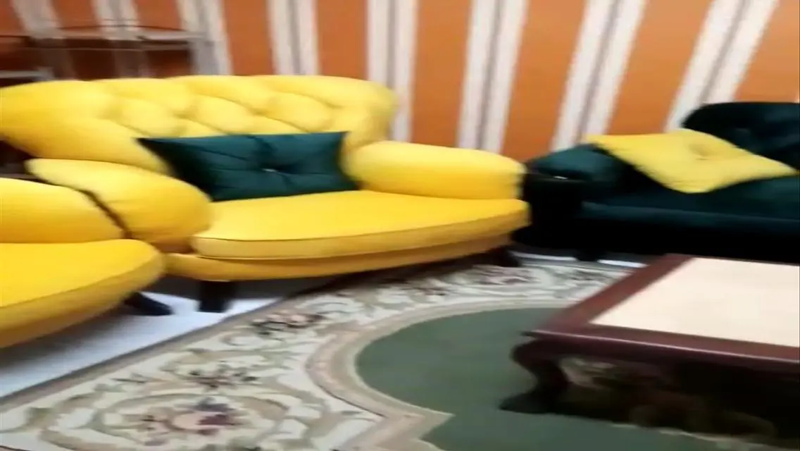 للبيع شقة لوكس بالحي الثاني قرب الحصري والجامعة