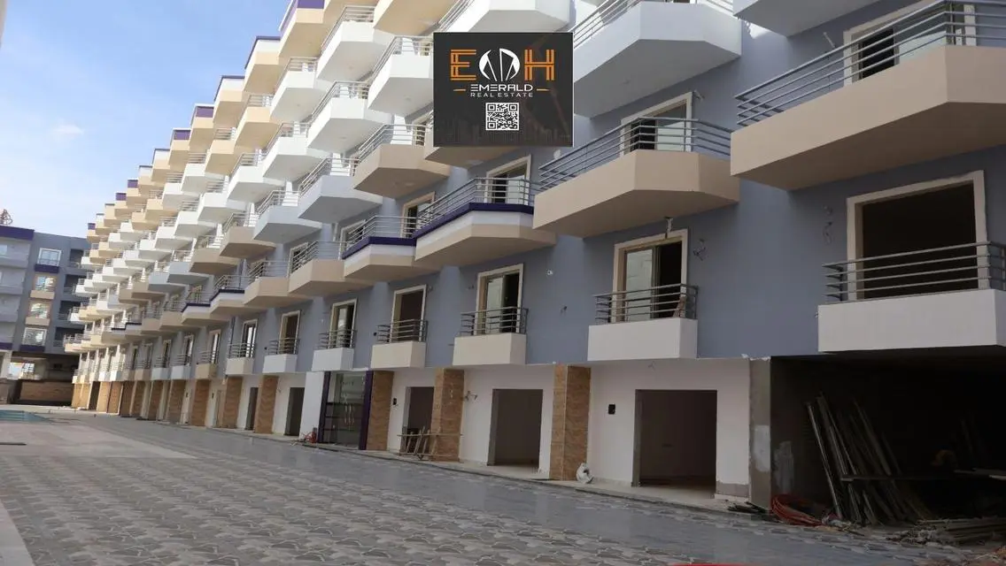 Uncover Lavanda Beach: Where Prestige and Comfort