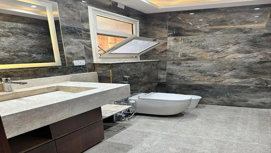 اكبر سويت فندقي بتشطيبات خاصه ف مدينتي جاهز للسكن