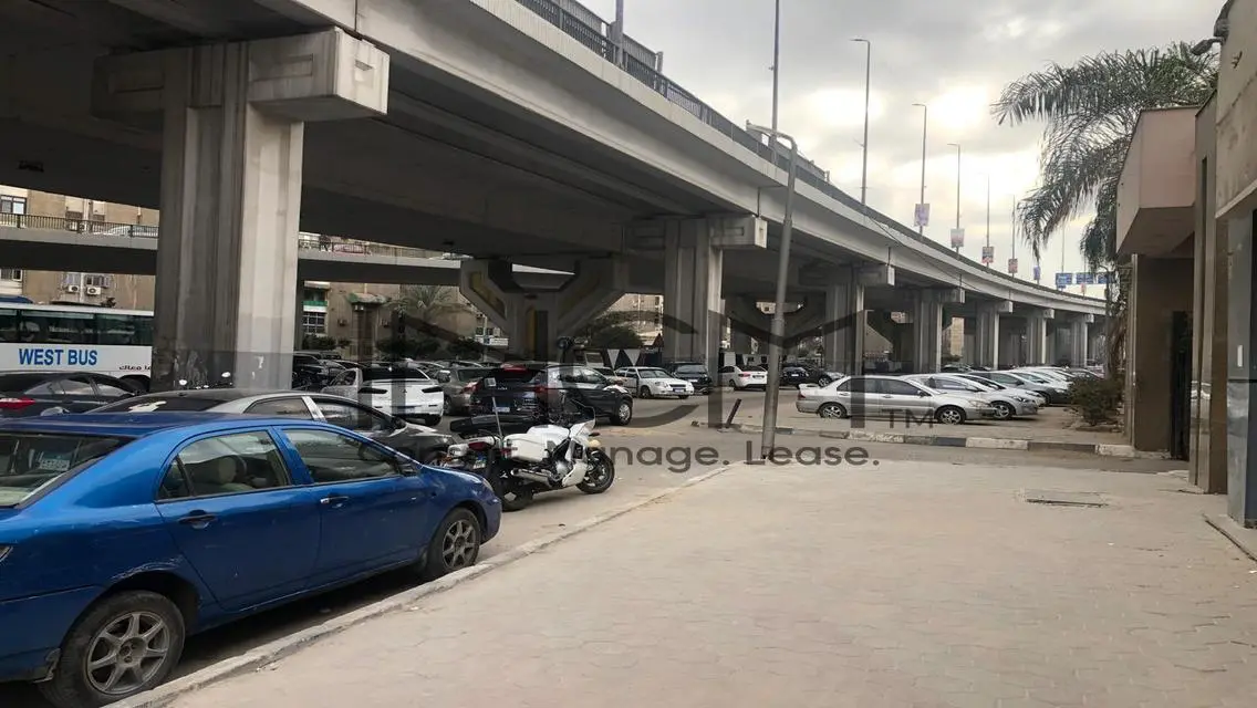 80 sqm shop for rent in the heart of Downtown