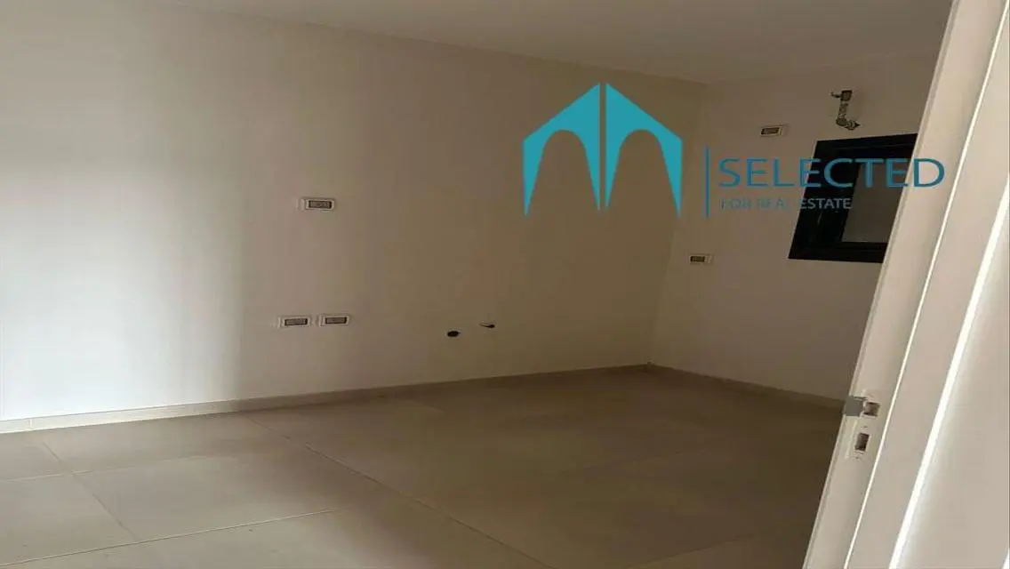 سعر مميز ,شقه للبيع في او ويست اوراسكم