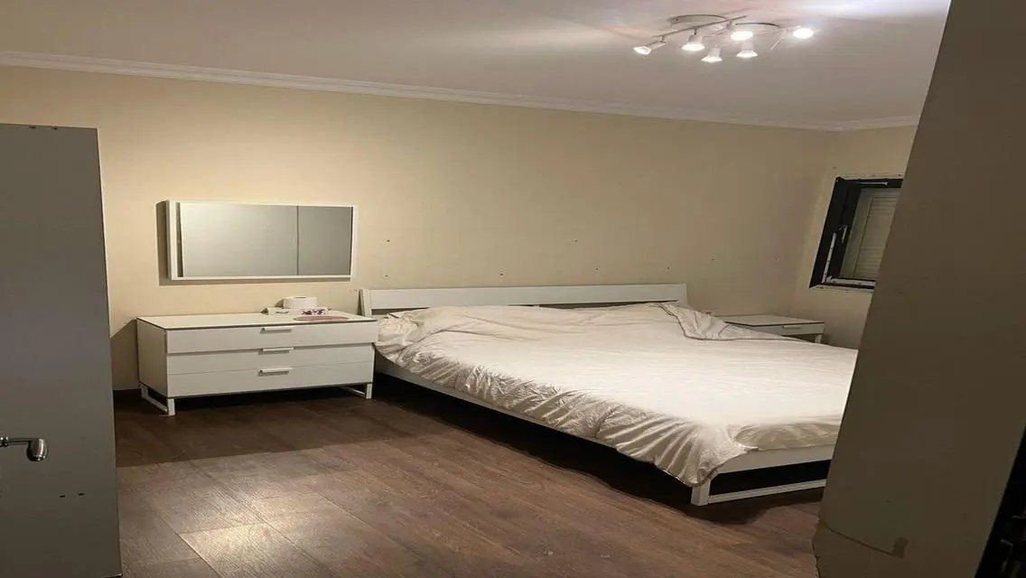 Luxury furnished townhouse for rent in Hyde Park