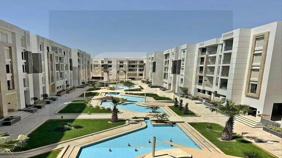 شقه متشطبه بالمطبخ فيو عالمطار في شيراتون