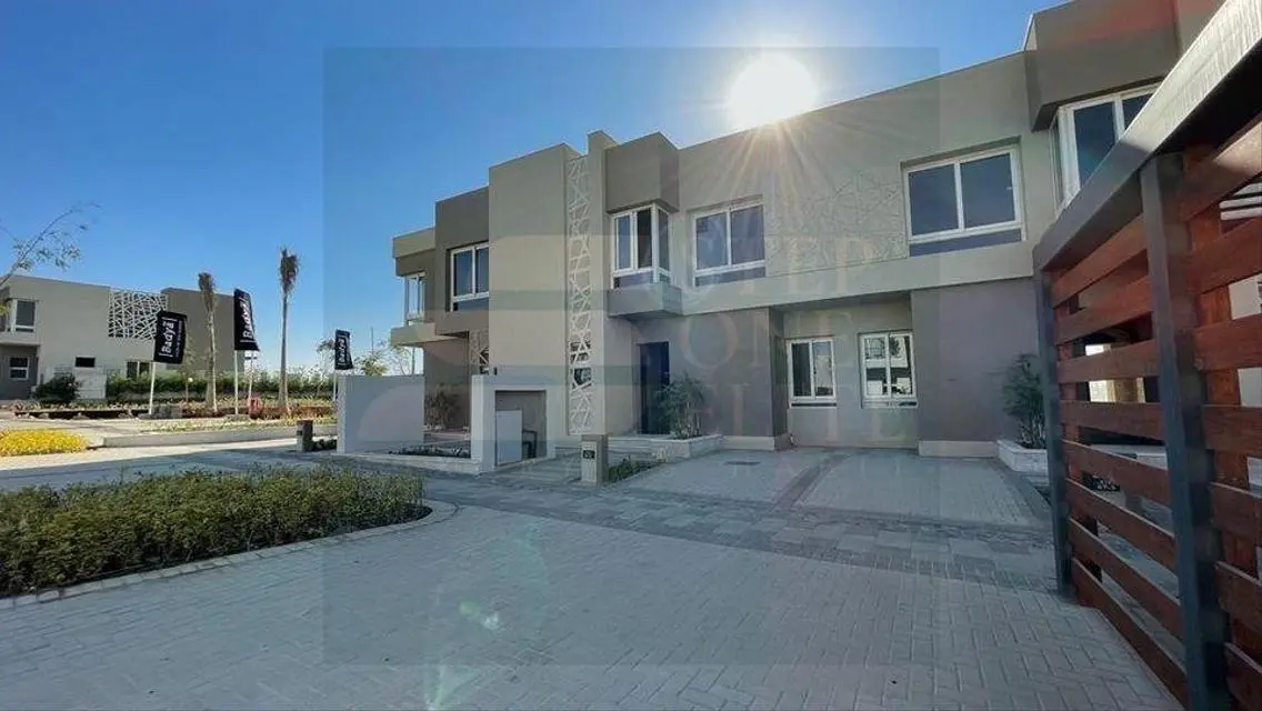 شقة للبيع 2 غرف تشطيب كامل بالتقسيط على 11.5 سنة