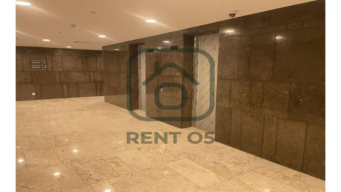Luxury Office for Rent in East Town - EDNC