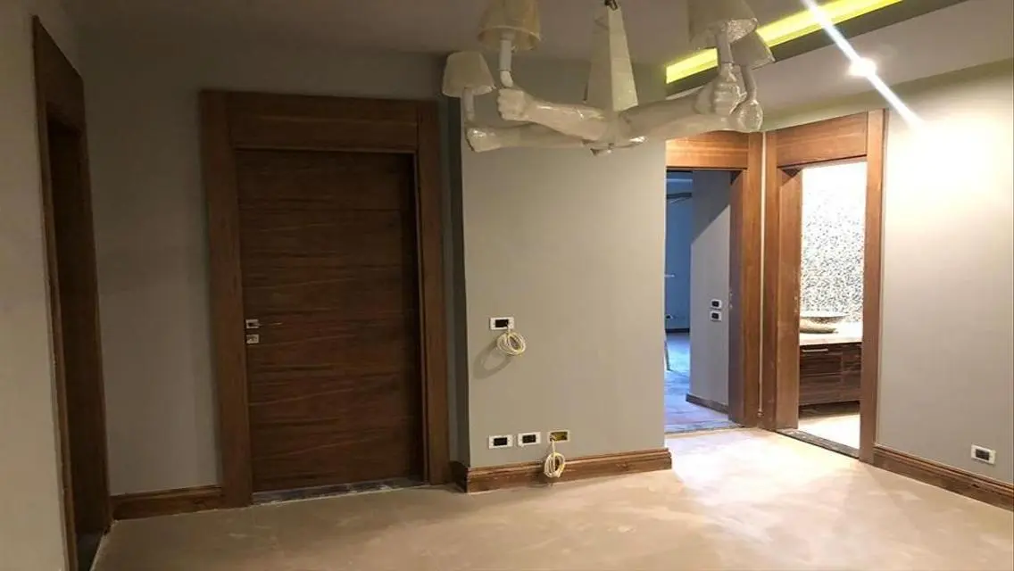 Apartment for sale with garden 250m