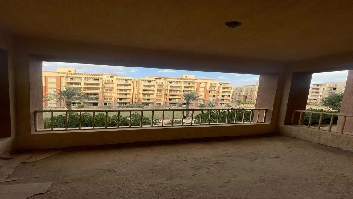 للبيع شقة في كمبوند جاردن هيلز  التوسعات الشمالية
