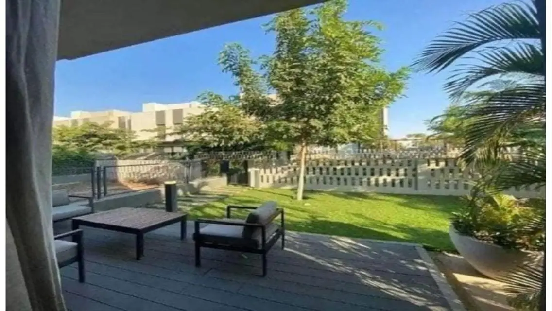 Townhouse for sale in Lake West Compound Zayed