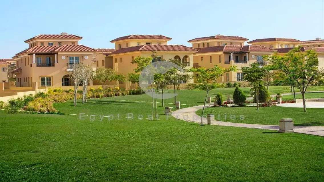 TWIN HOUSE IN HYDE PARK LIMITED OFFER ON 10 YEARS.