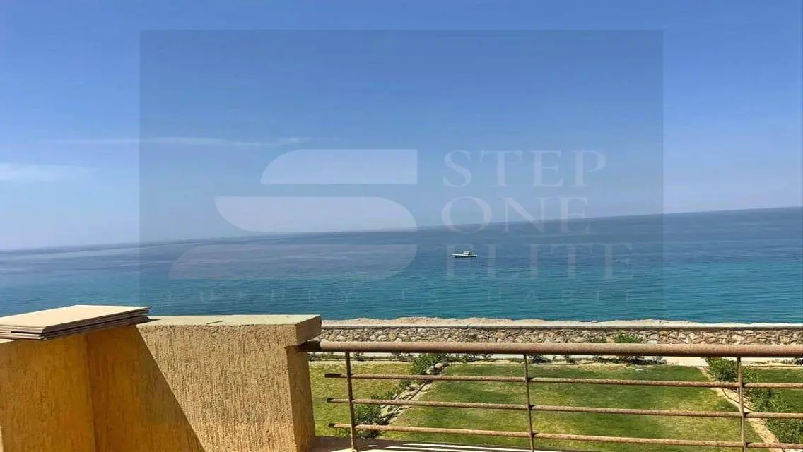 Chalet for sale in sokhna at lowest price sea view