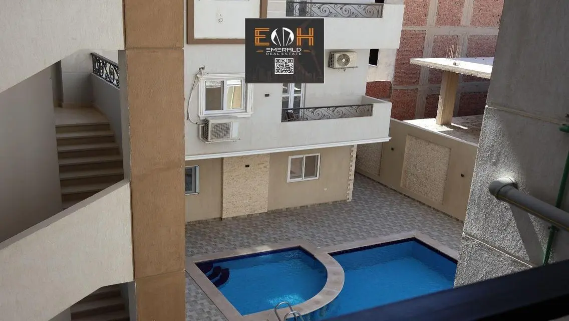 Your summer in your own unit at Crystal House